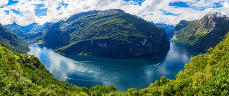 Die zukunft von fjord kreuzfahrten in norwegengeirangerfjord 1500x630