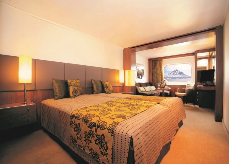 Heritage adventurer worsley suiteworsley suite