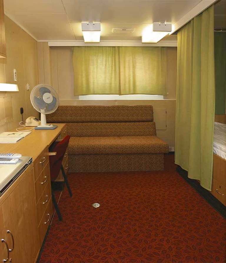 I b 50 years of victory standard kabineatomeisbrecher twin standard kabine thumbnail@2x