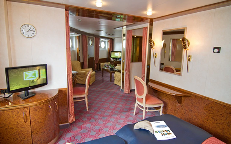 Ms hamburg hk13 zweibett suite mit verandahk13 2bettsuite mit veranda