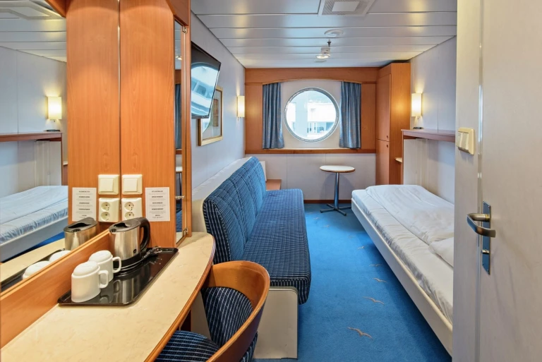 Ms trollfjord superior aussenkabine kategorie ums trollfjord arctic superior hgr 130099 1920 photo agurtxane concellon