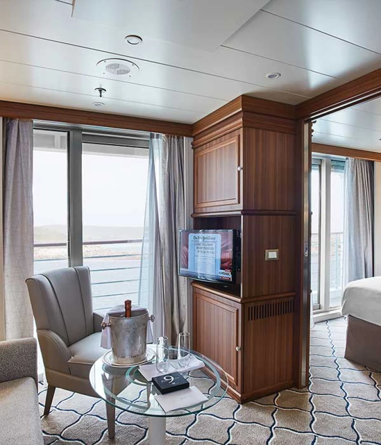 Silver explorer silver suitesilver explorer silver suite thumbnail@2x