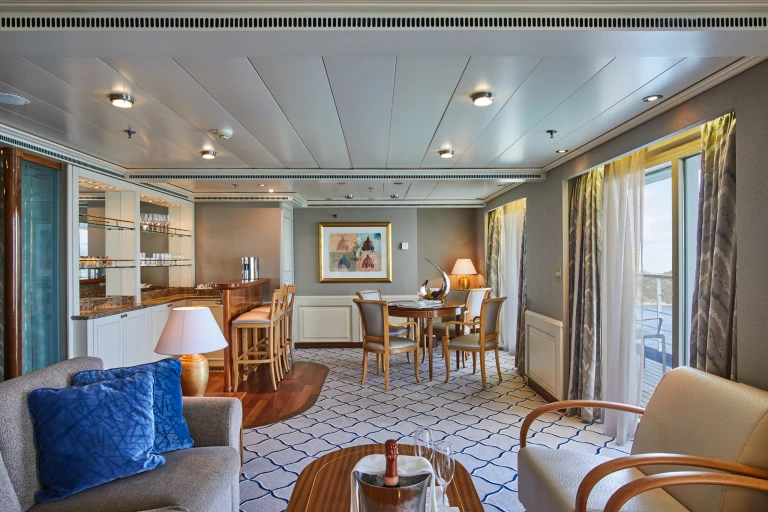 Silver whisper owners suitesilverseawhisperownersuite2022 scaled