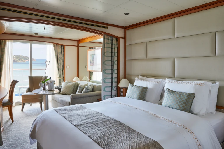 Silver whisper superior veranda suitesilverseawhisperverandasuite1889 scaled