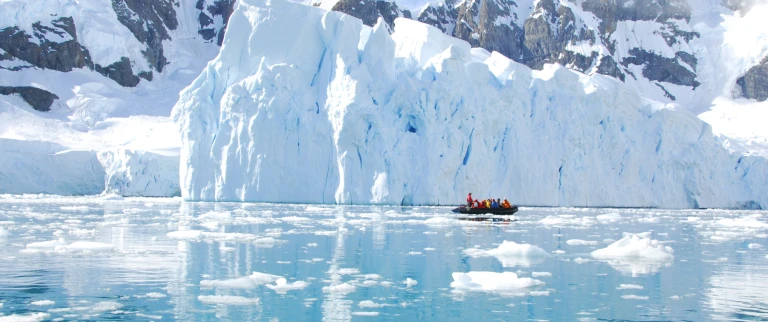 Breitengrad 66 jenseits der magischen grenzeshutterstock 144980023 scaled aspect ratio 1500 630 4 scaled