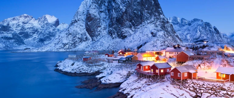 Expedition auf den spuren der postschiffroute weihnachten und silvesterwinter norwegen lofoten scaled aspect ratio 1500 630 scaled