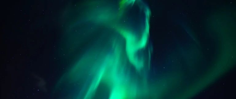 Expedition ostgroenland fjorde nordlichternordlichter hans braxmeier aspect ratio 1500 630