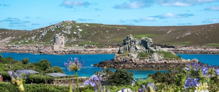 Expedition rund um irland die irische seele rau wild und geheimnisvoll hanseatic nature von porto nach dublinscillyinseln aspect ratio 1500 630 1