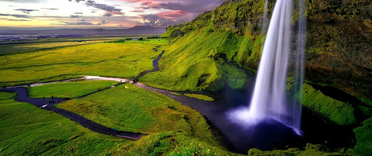 Expedition rund um island umrundung eines abenteuerlandesdavid mark seljalandsfoss 1751463 1920 aspect ratio 1500 630 2