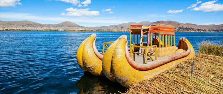 Hoehepunkte von suedamerika chile und peru mit titicacasee und macchu pichutiticacasee aspect ratio 1500 630