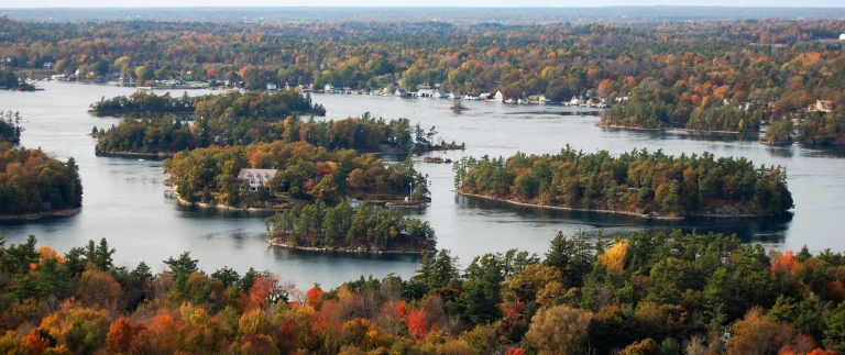 Naturwunder in groenland und kanadatausend inseln sankt lorenz strom canada aspect ratio 1500 630
