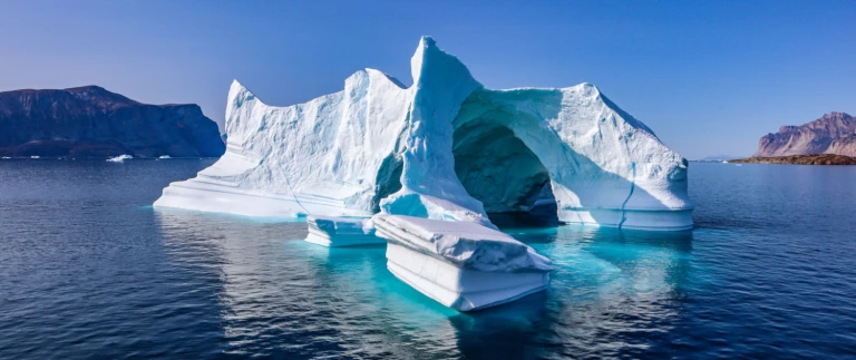 Ponant le commandant charcot letzte wintermomente in groenland und der diskobuchtbaffinbayhenrypallwulff scaled aspect ratio 1500 630 scaled