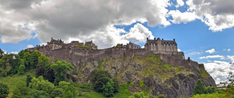 Silversea expedition island und schottlandkolibri5 edinburgh schotland aspect ratio 1500 630