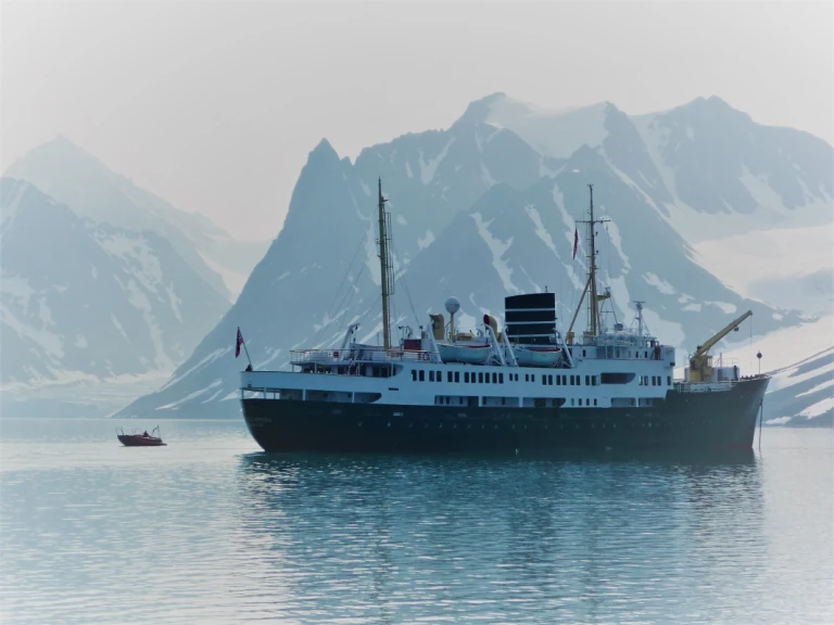 Spitzbergen ein arktisches abenteuer b mittwoch montagcennxspi1902 1