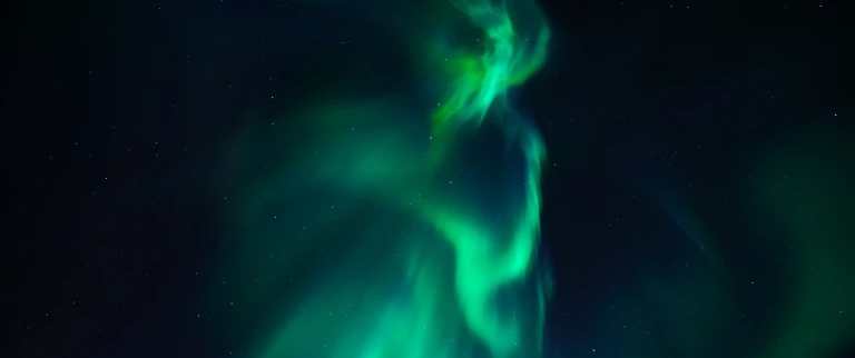 Spitzbergen nordost groenland nordlichtnordlichter hans braxmeier aspect ratio 1500 630 4