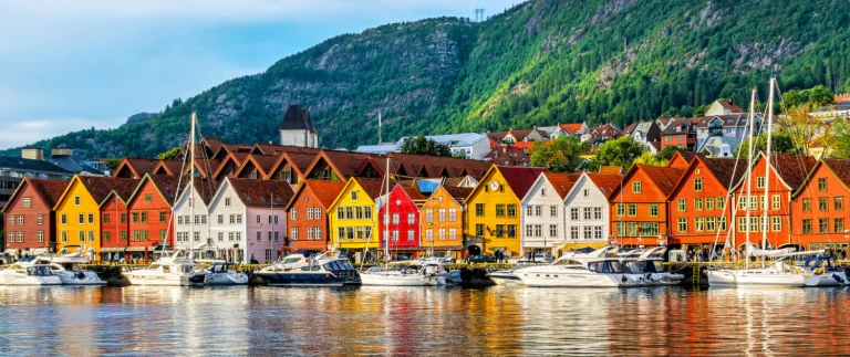 Teatimes highlands und tiefe fjords ms europa 2 von hamburg nach hamburgbergen bryggen norwegen 1500x630
