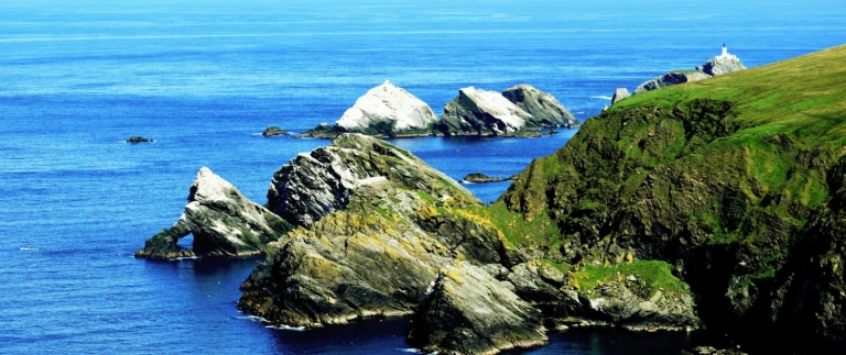 Von hamburg nach island expedition nordische inseln island shetland und faeroeer inselnlia tzanidaki unst shetland scaled aspect ratio 1500 630 scaled