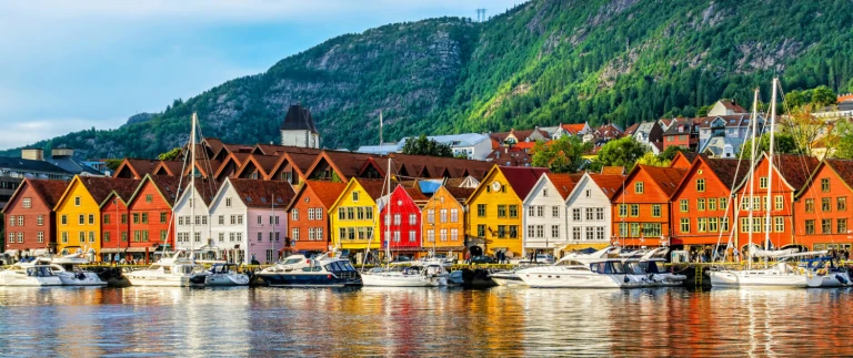 Norwegenbergen bryggen norwegen 1500x630 1500x630