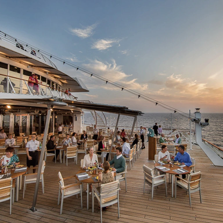 Ms europaeuropa lido cafe 560x490 aspect ratio 295 295