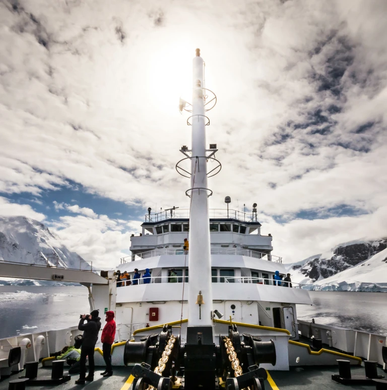 Ms planciusantarctica plancius (c) dietmar denger oceanwide expeditions dietmar denger 800x800 scaled aspect ratio 447 450 scaled 1683786603