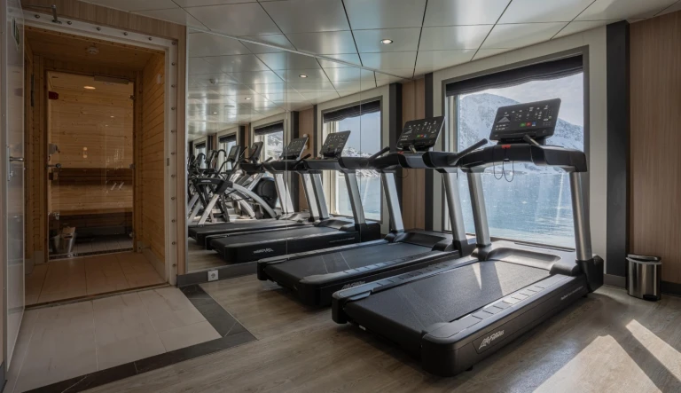 Ocean albatrosfitness 5 min aspect ratio 447 258