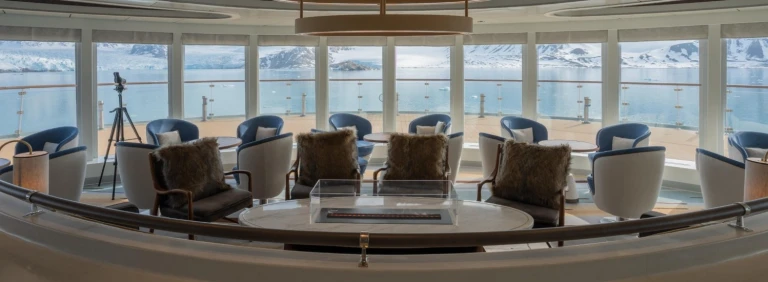 Ocean albatrosobservation lounge 2 min aspect ratio 600 220 1