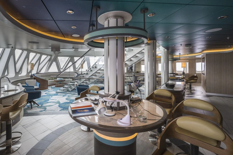 Science centre, sylvia earle, richard i'anson