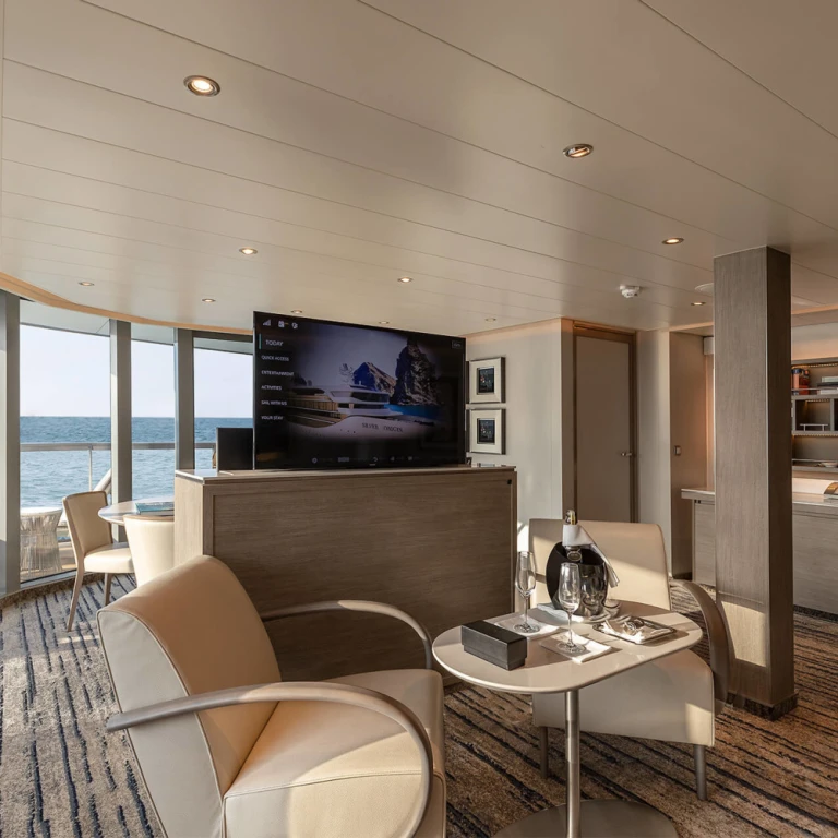 Silver origin grand suite wohnzimmer aspect ratio 400 400