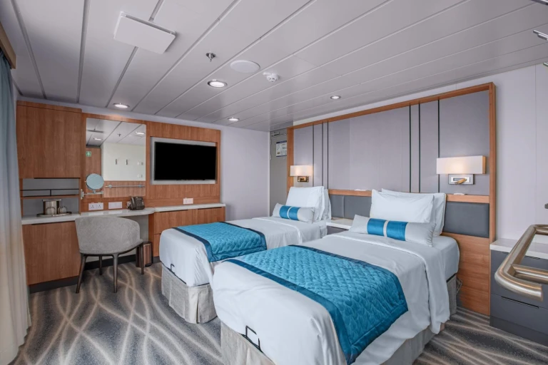 Cruiseship oceanvictory cat b2 626 02 ae small min