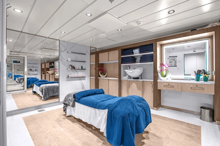 Cruiseship oceanvictory spa 01 ae small min 1742835512