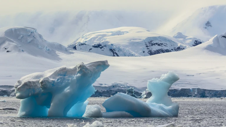 181115 093312 antarktis scaled