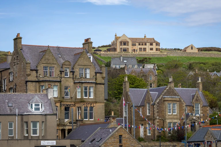 Kirkwall pic 9579 240511 min
