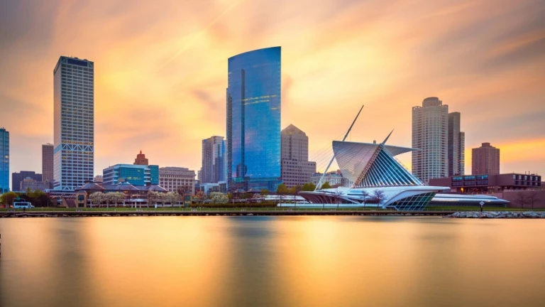 Milwaukee 1698913020