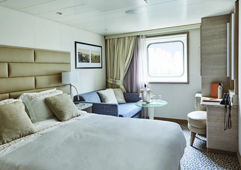 Discoverer Ocean Stateroom