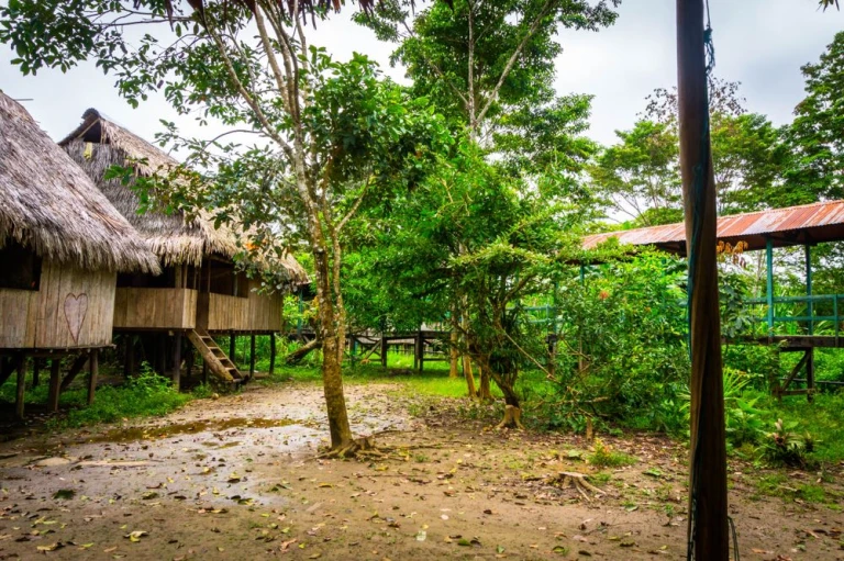 Gemeinde Hütten in Loreto, Peru